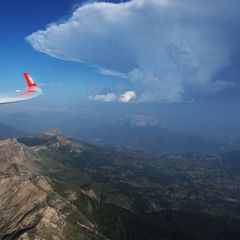 Flugwegposition um 16:14:51: Aufgenommen in der Nähe von Bezirk Surselva, Schweiz in 2949 Meter